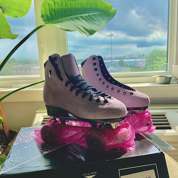 ‼️SOLD‼️ Moonlight Roller x Grindstone Cosmic Quartz Size 9 - Picture 8 of 11